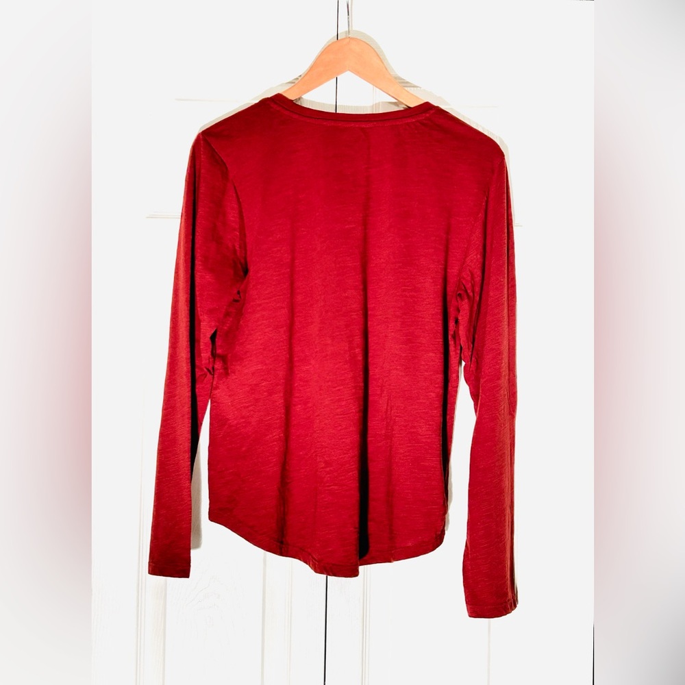 Sonoma Set of 2 Dark Red and Green Everyday Long Sleeve Tees - Picture 4 of 9